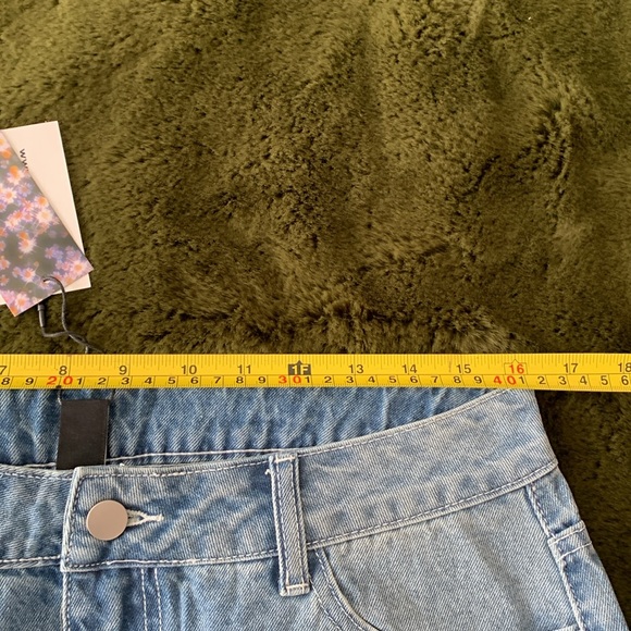 Host Pick ππ Faux Fur Wide Leg High Rise Jeans - Picture 7 of 10